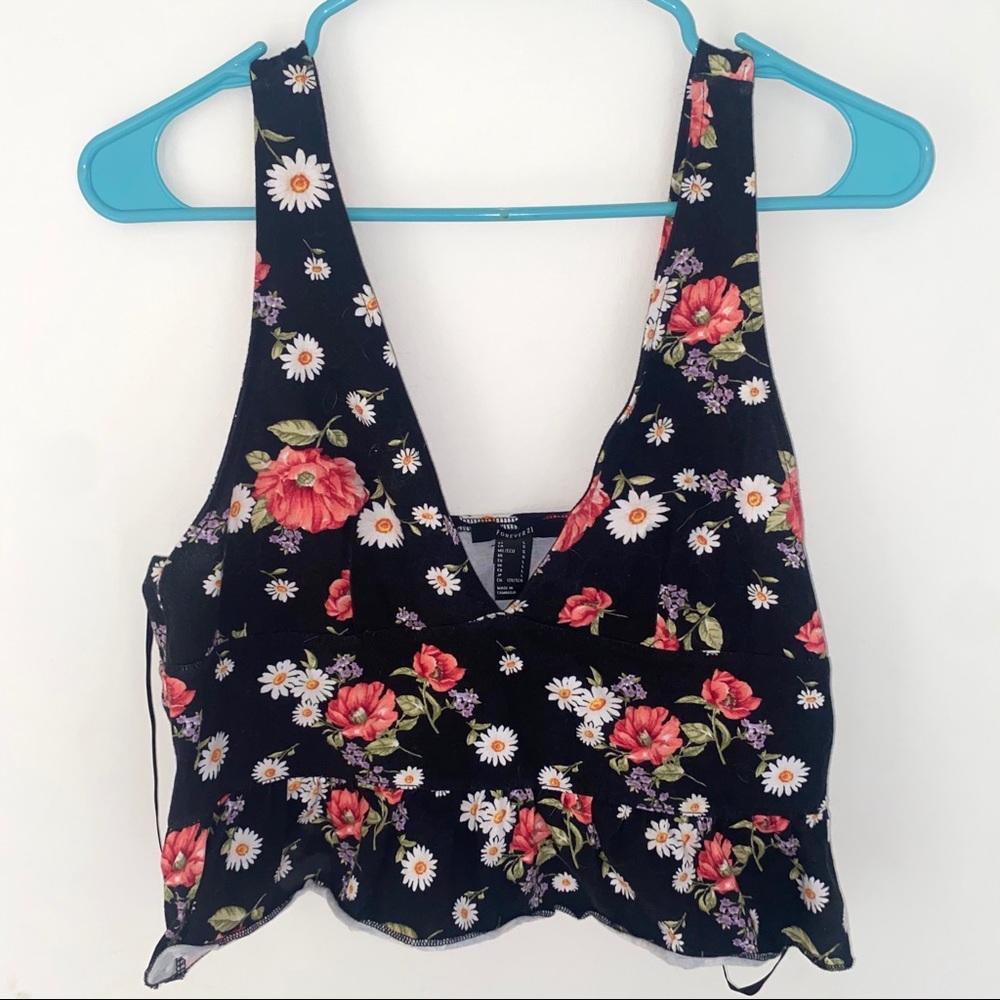 Forever 21 Floral crop top size large